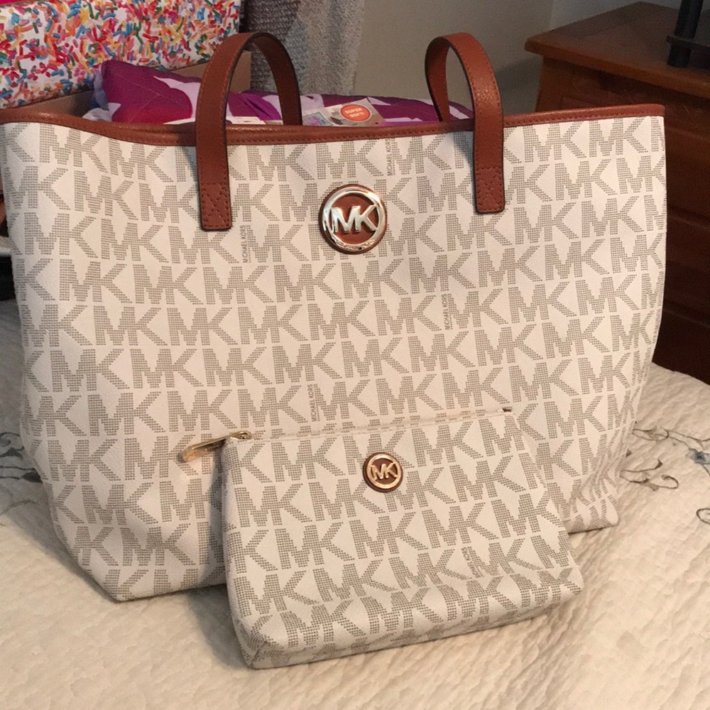 Michael Kors set